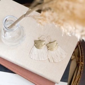 Drop Fan Earrings in Cream